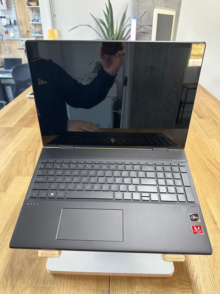 HP Envy x360 15