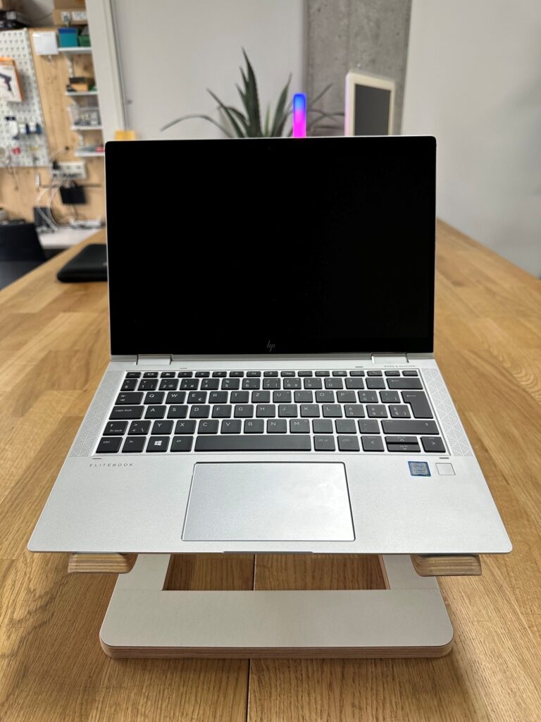 HP EliteBook x360 1030 G4