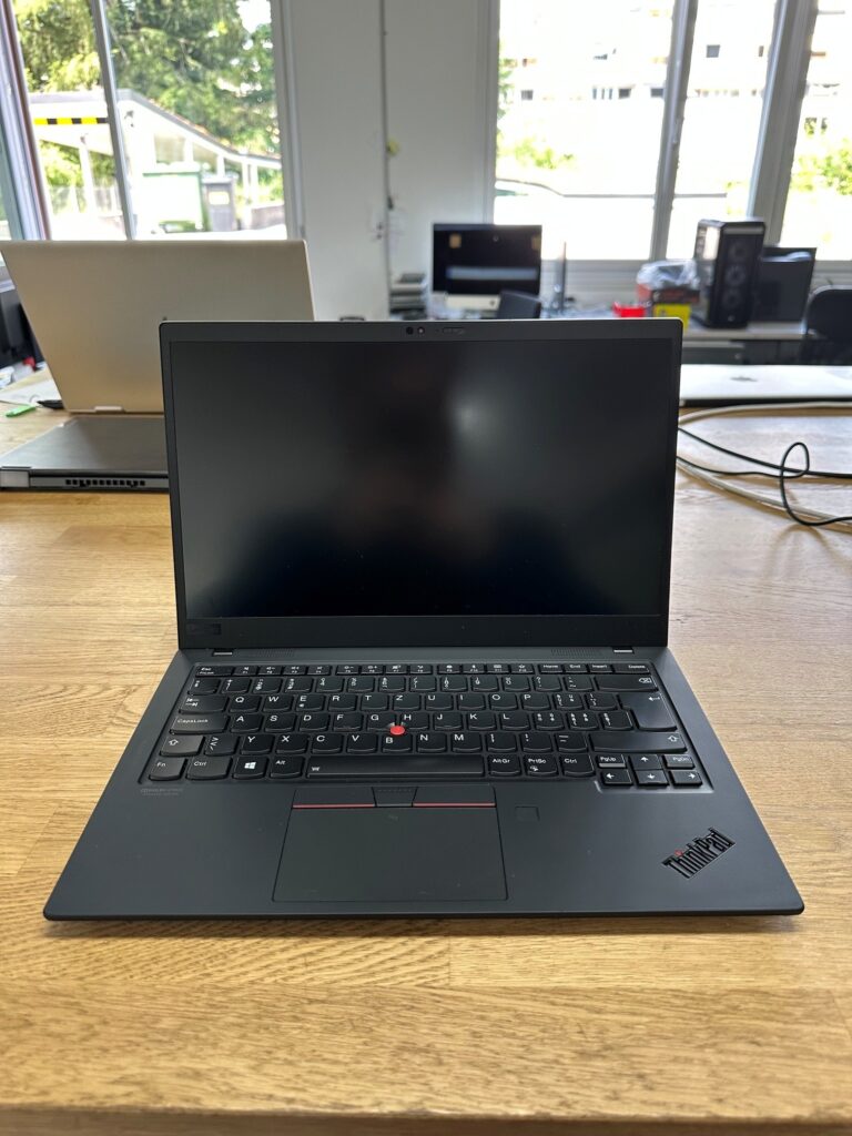 Lenovo ThinkPad X1 Carbon 7th Gen