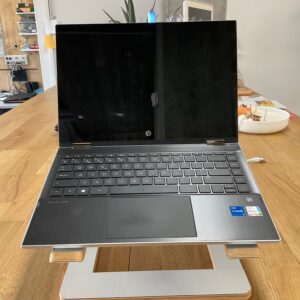 HP Pavilion x360 14"